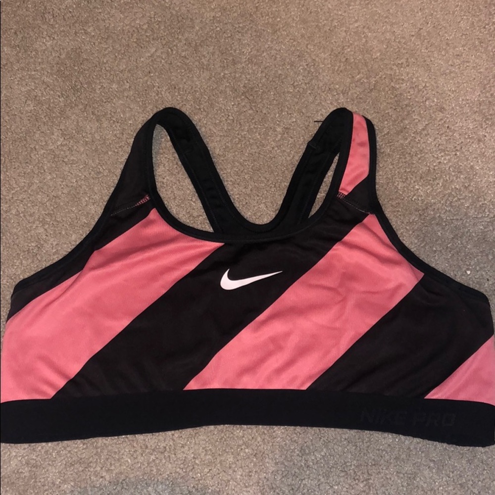 Nike sports bra
